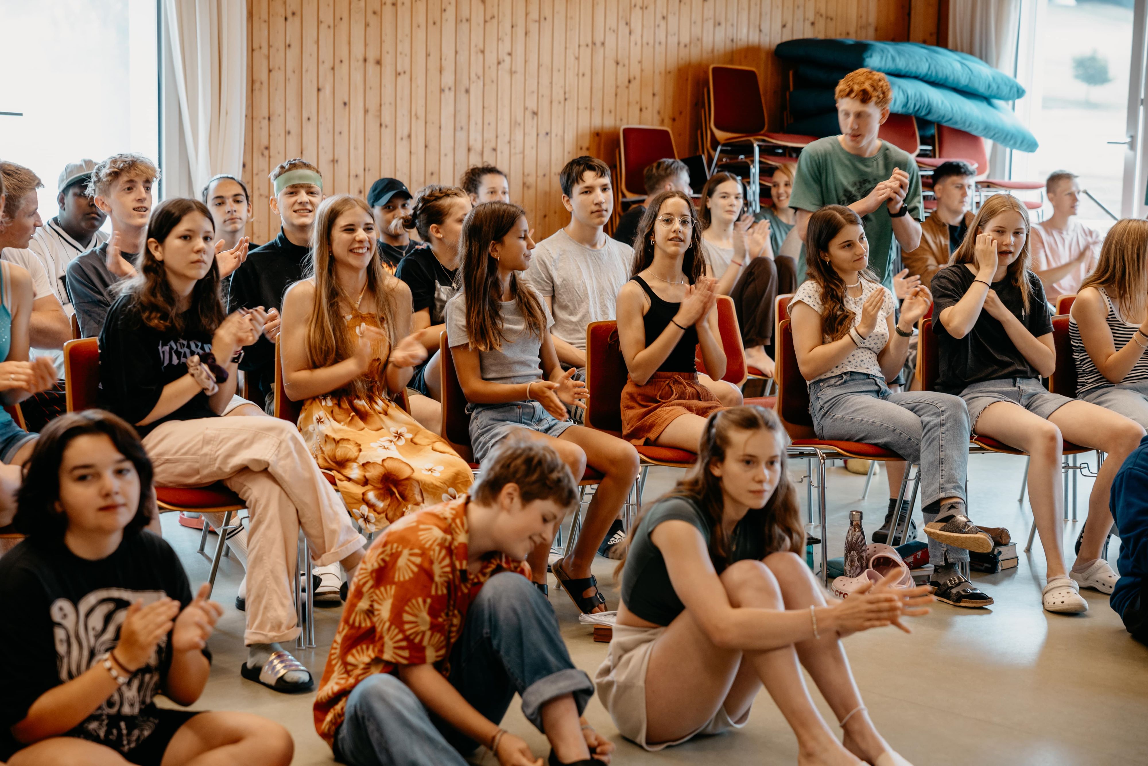 Alive-teens – Singen, Klatschen und gute Stimmung