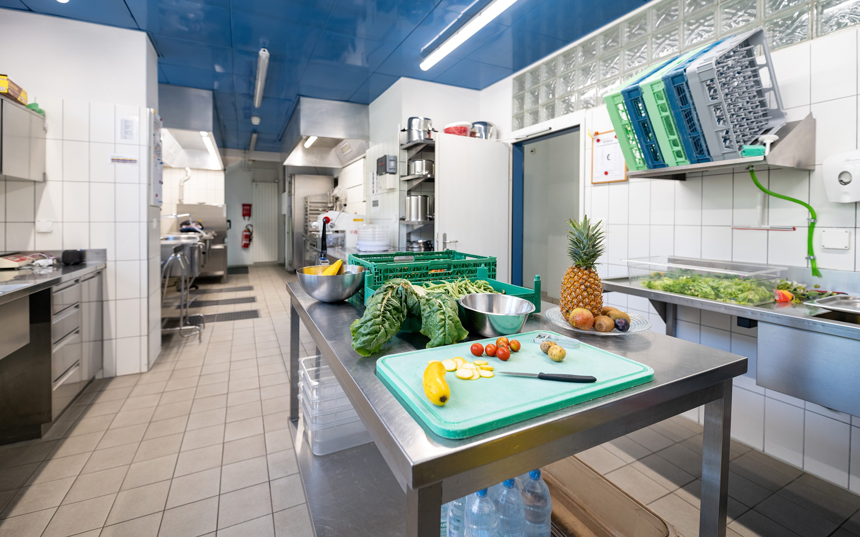 Kinder- und Jugendhaus Paradies: Gastroküche